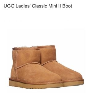 Brand new in the box Ugg Classic Mini II women’s boots size 8
